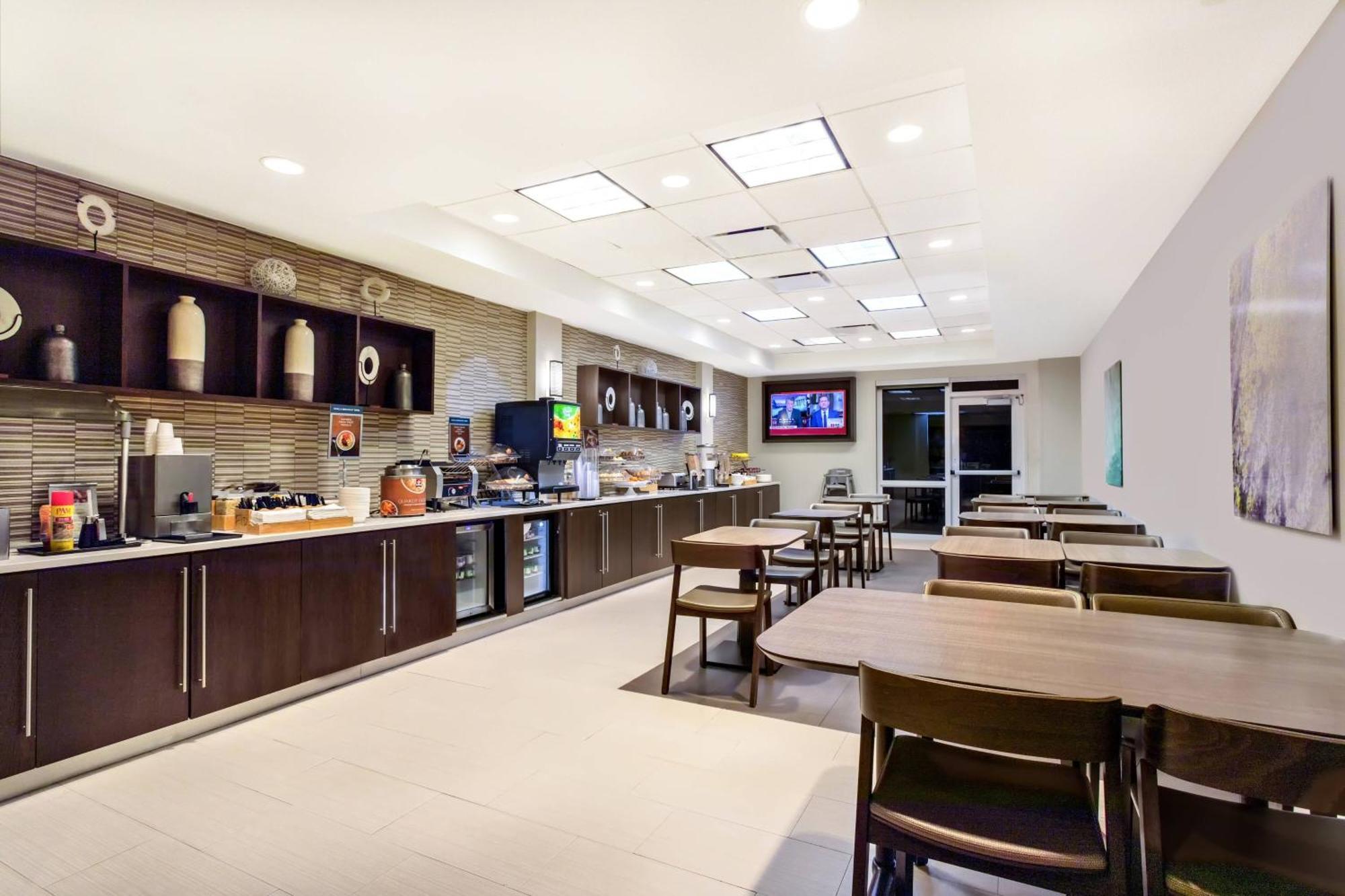 Springhill Suites By Marriott Miami Airport South Blue Lagoon Area Miami Springs Exterior photo