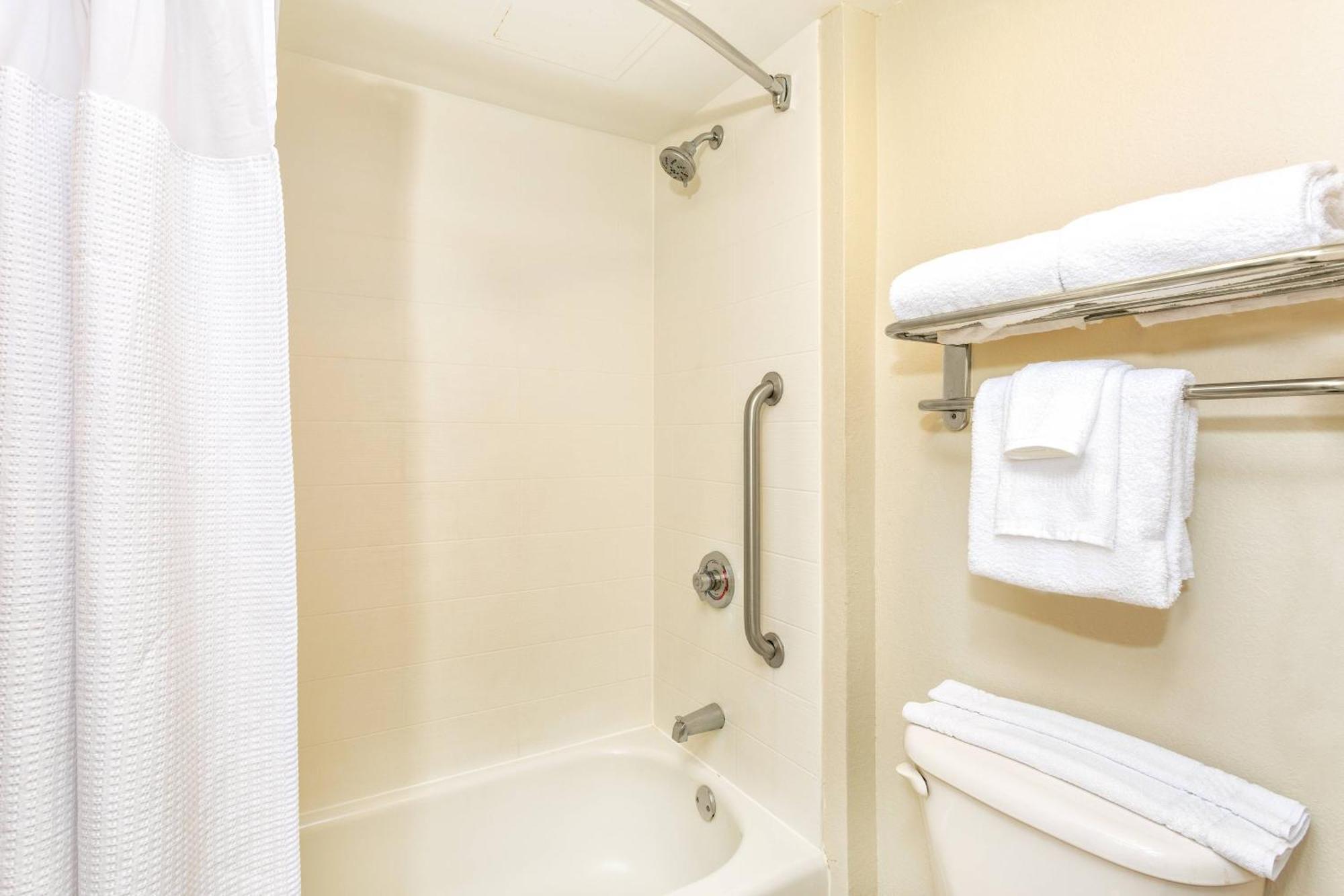 Springhill Suites By Marriott Miami Airport South Blue Lagoon Area Miami Springs Exterior photo
