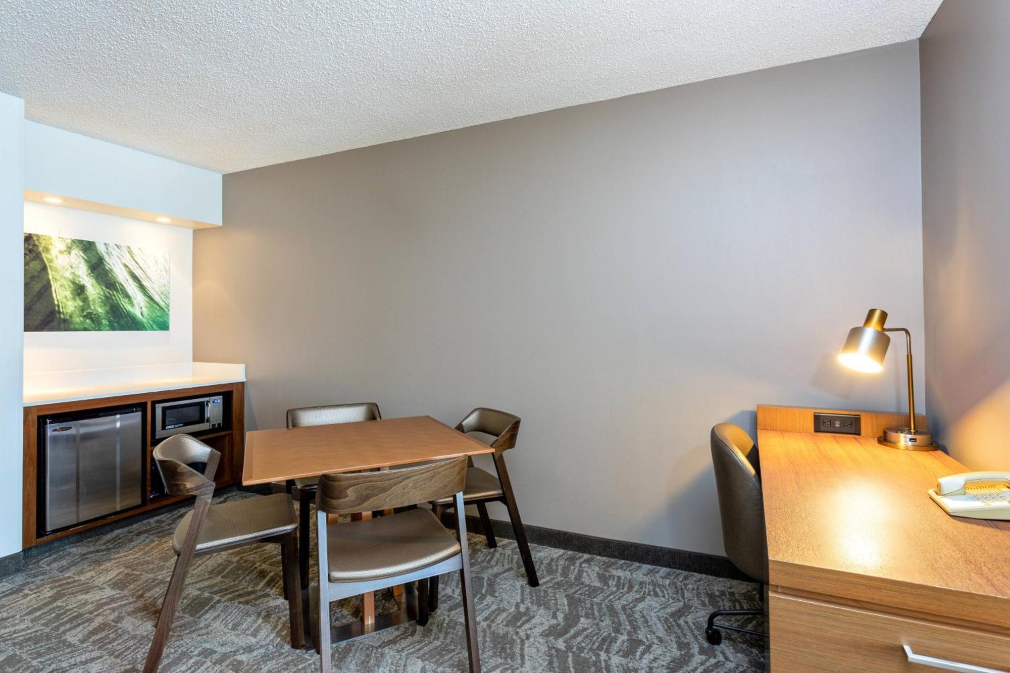 Springhill Suites By Marriott Miami Airport South Blue Lagoon Area Miami Springs Exterior photo