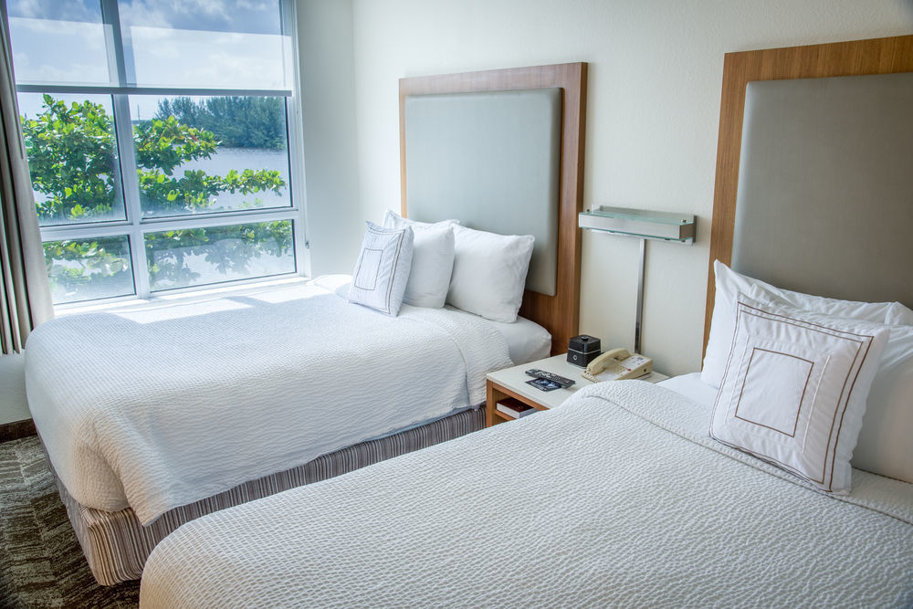 Springhill Suites By Marriott Miami Airport South Blue Lagoon Area Miami Springs Exterior photo