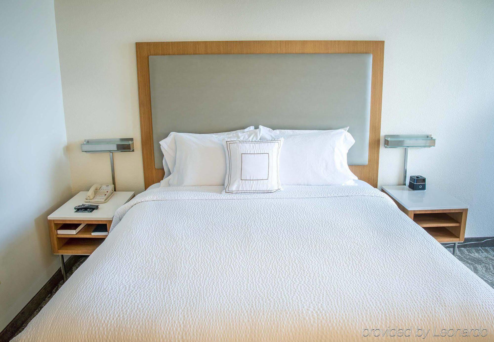 Springhill Suites By Marriott Miami Airport South Blue Lagoon Area Miami Springs Exterior photo